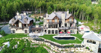 /international/ca/905-chem-des-skieurs-mont-tremblant-quebec-310104281874/
