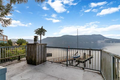 /international/ca/6878-mark-lane-central-saanich-british-columbia-310107757444/