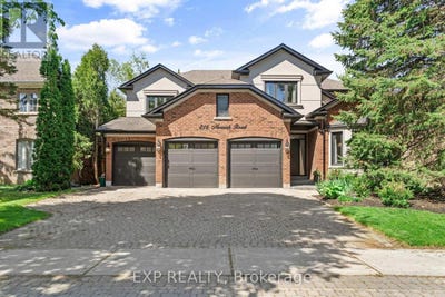 /international/ca/816-norwick-road-newmarket-ontario-310108456467/