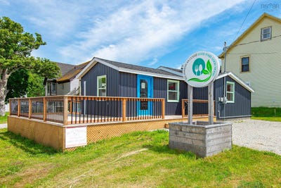 /international/ca/191-main-street-yarmouth-nova-scotia-310109172534/?lang=it