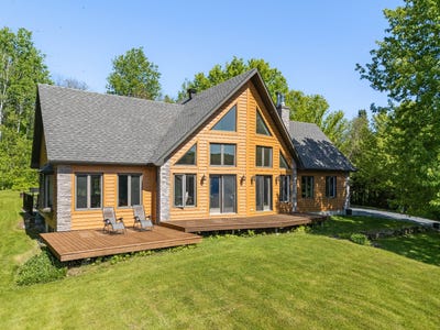 /international/ca/329-route-216-stoke-qc-j0b3g0-ca-stoke-quebec-310098943561/