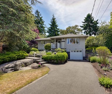 /international/ca/1033-pentrelew-pl-victoria-british-columbia-310100537321/?lang=zh-cn