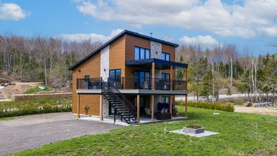 /international/ca/134-ch-du-lac-n-saint-mathieu-de-rioux-quebec-310105244011/