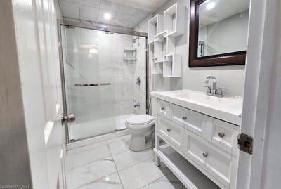 /international/ca/1600-culver-drive-20-middlesex-on-london-ontario-310120470841/