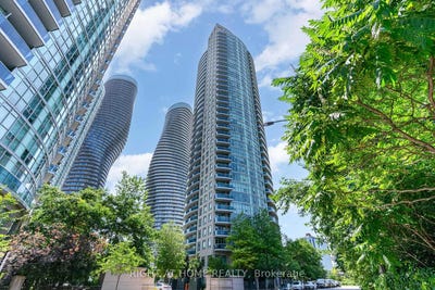 /international/ca/2001-80-absolute-avenue-mississauga-ontario-310101131022/
