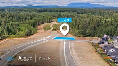 /international/ca/808-beaver-creek-blvd-campbell-river-british-columbia-310105235167/