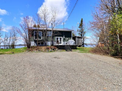/international/ca/1002-rue-gaudet-rouyn-noranda-quebec-310108420325/
