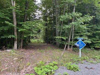 /international/ca/rue-rose-des-vents-saint-calixte-quebec-310103713073/