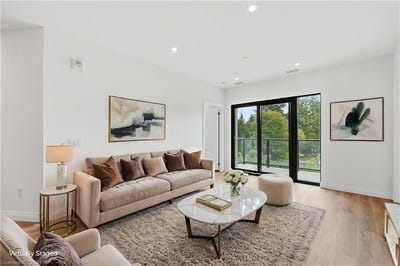 /international/ca/525-new-dundee-road-207-waterloo-on-kitchener-ontario-310120519648/
