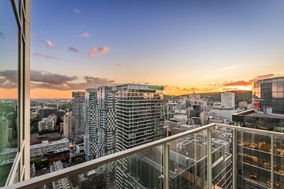 /international/ca/1020-rue-de-la-montagne-ph-3710-montreal-ville-marie-quebec-310108671325/