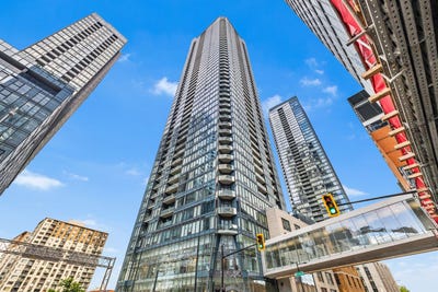 /international/ca/1188-rue-st-antoine-o-montreal-quebec-310109170017/