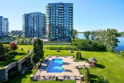/international/ca/8200-boul-st-laurent-503-brossard-quebec-310101159630/