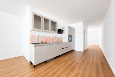 /international/ch/cossonay-vaud-310108668910/