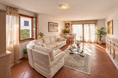 /international/ch/stabio-ticino-310106626422/