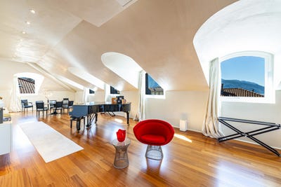 /international/ch/lugano-centro-lugano-ticino-310100907969/