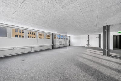 /international/ch/dubendorf-zurich-310108004016/