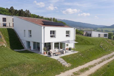 /international/ch/adret-lignieres-canton-of-neuchatel-310106392344/