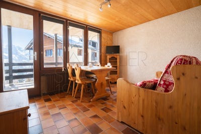 /international/ch/route-de-l-alpe-des-chaux-41-gryon-vaud-310106514457/