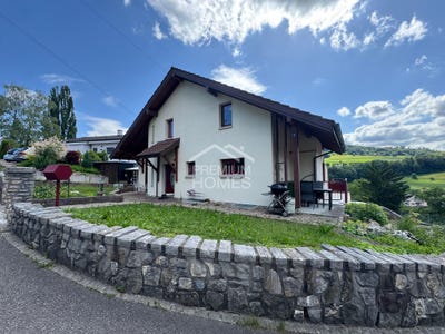 /international/ch/laufelfingen-basel-landschaft-310108836778/