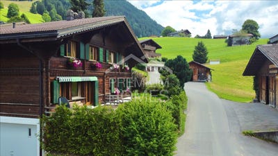 /international/ch/gstaad-gstaad-canton-of-bern-310101484444/?lang=id