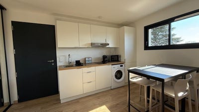 /international/ch/route-de-versonnex-versoix-geneva-310108670722/