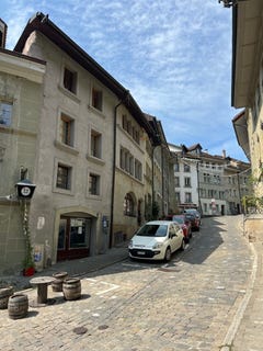 /international/ch/rue-de-la-samaritaine-10-fribourg-canton-of-fribourg-310101440616/?lang=id