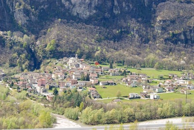 /international/ch/bellinzona-lodrino-ticino-310108052605/