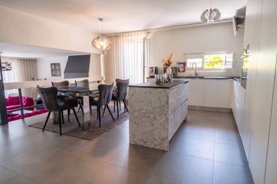 /international/ch/les-bains-yverdon-les-bains-vaud-310120428683/