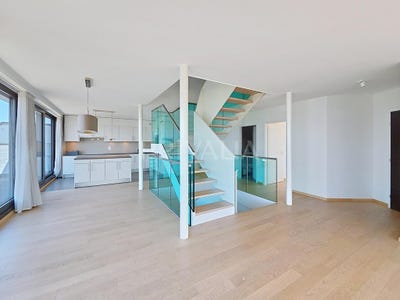 /international/ch/vesenaz-vesenaz-geneva-310109045597/