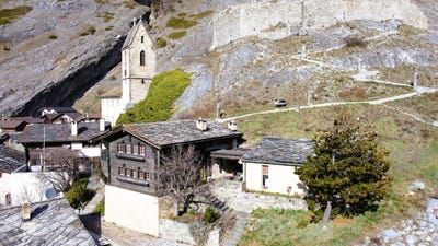 /international/ch/pfarreigasse-1-niedergesteln-valais-310106417385/