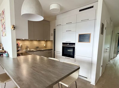 /international/ch/carouge-ge-geneva-310108832246/