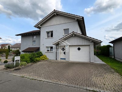 /international/ch/zuberwangen-zuberwangen-zuzwil-sg-st-gallen-canton-310109174971/