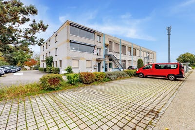 /international/ch/industriestrasse-24-luterbach-canton-of-schwyz-310105376299/