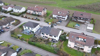 /international/ch/dorflingen-canton-of-schaffhausen-310101556702/?lang=id