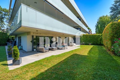 /international/ch/vaud-nyon-vaud-310109045369/?lang=it