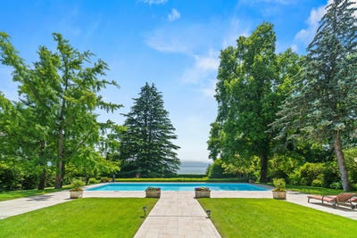 /international/ch/rolle-1180-rolle-vaud-310108083847/