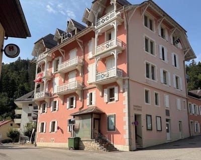/international/ch/saint-cergue-vaud-310120141876/