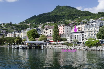 /international/ch/grand-rue-montreux-vaud-310109018751/
