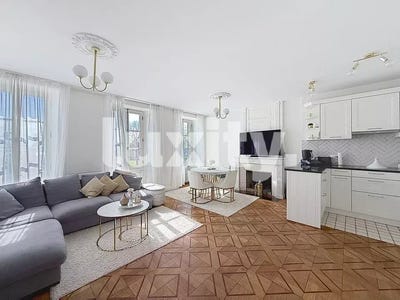 /international/ch/rolle-vaud-310107008756/