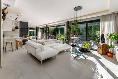 /international/ch/grand-lancy-grand-lancy-geneva-310110283511/