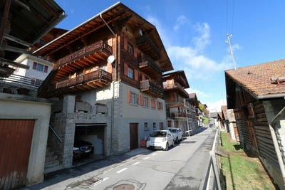 /international/ch/rue-de-la-cure-13-heremence-valais-310109076298/?lang=th