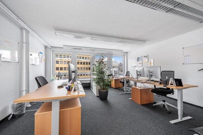 /international/ch/dubendorf-zurich-310108366694/