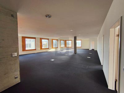 /international/ch/auf-anfrage-suhr-aargau-310100786573/?lang=zh-cn