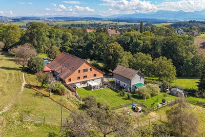 /international/ch/ropraz-vaud-310105808403/