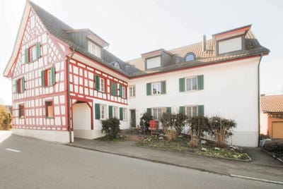 /international/ch/hauptstrasse-15-raperswilen-thurgau-310107470396/