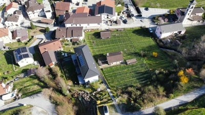 /international/ch/via-sottomontagna-36-contone-ticino-310101440391/