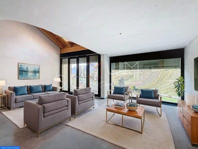 /international/ch/saillon-valais-310103217867/