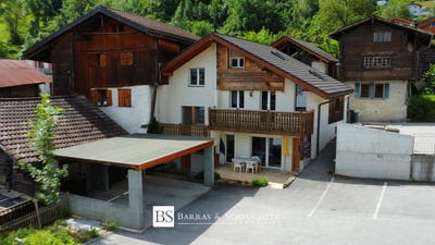 /international/ch/centre-du-village-chalais-valais-310108728215/