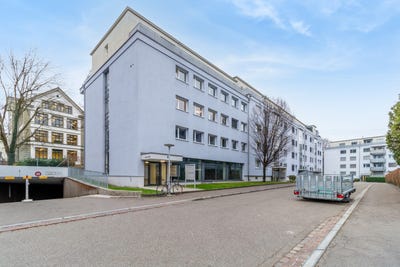 /international/ch/im-struppen-11-zurich-zurich-310106483324/