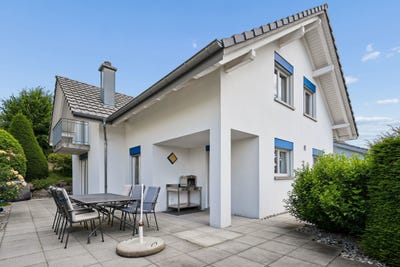 /international/ch/kreuzhalde-4-hagglingen-aargau-310108967984/